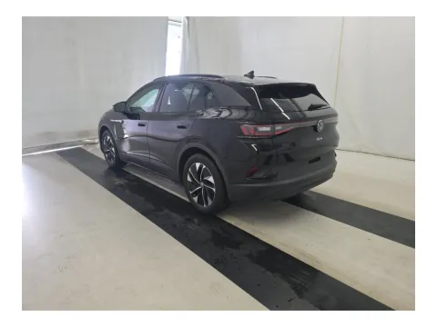 More photos of 2022 Volkswagen ID.4 Pro S at Evo Motors, FL
