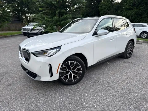 More photos of 2026 BMW X3 30 xDrive w/PREMIUM PACKAGE at Evo Motors, FL