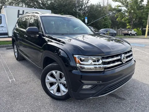 More photos of 2018 Volkswagen Atlas 3.6L V6 SE at Evo Motors, FL