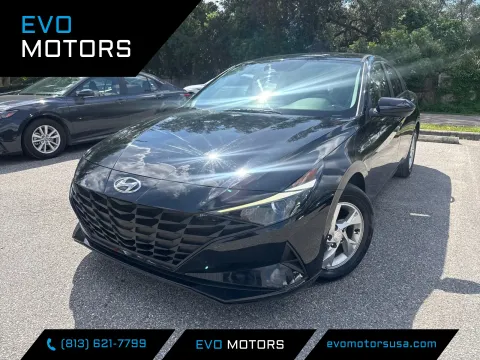 Black 2023 Hyundai Elantra SE for sale in Seffner, FL