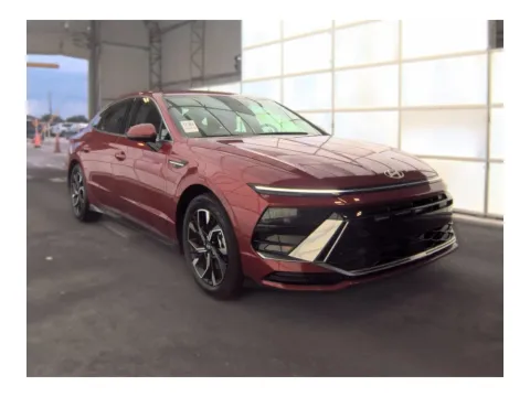 Photos of 2025 Hyundai Sonata SEL for sale in Seffner, FL at Evo Motors