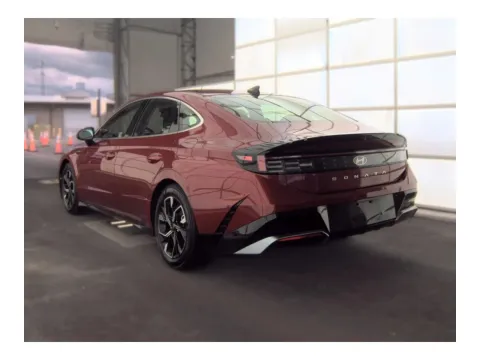 More photos of 2025 Hyundai Sonata SEL at Evo Motors, FL