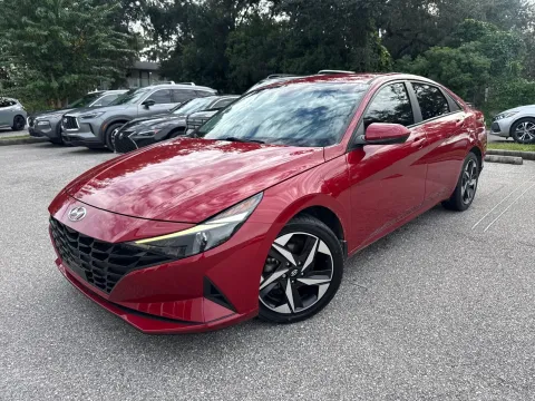 Photos of 2023 Hyundai Elantra SEL for sale in Seffner, FL at Evo Motors