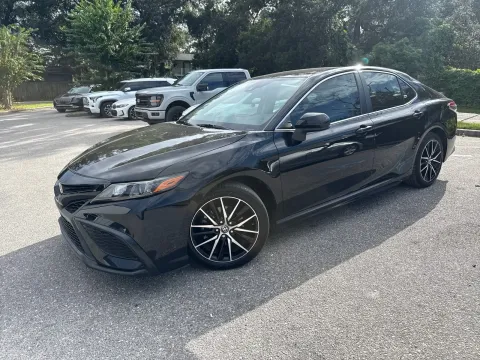 Another view of 2021 Toyota Camry SE Nightshade for sale in Seffner, FL at Evo Motors