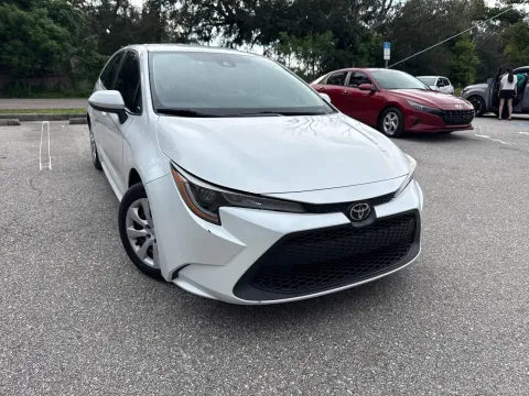 More photos of 2022 Toyota Corolla LE at Evo Motors, FL