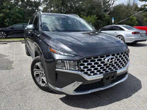 More photos of 2023 Hyundai Santa Fe SEL at Evo Motors, FL