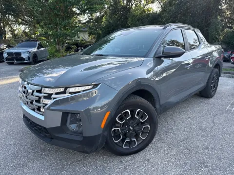 Photos of 2022 Hyundai Santa Cruz SEL Premium for sale in Seffner, FL at Evo Motors