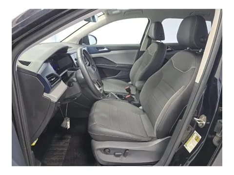 More photos of 2023 Volkswagen Taos SE at Evo Motors, FL