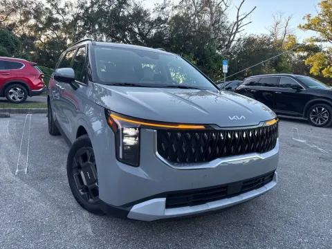 More photos of 2026 Kia Carnival Hybrid EX at Evo Motors, FL