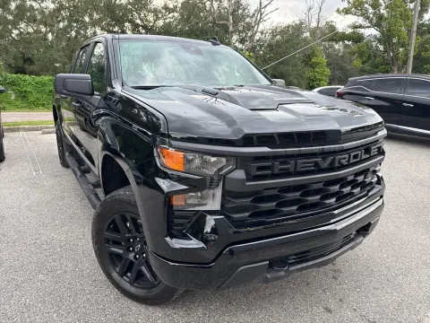 More photos of 2026 Chevrolet Silverado 1500 Custom Trail Boss Crew Cab 4X4 at Evo Motors, FL
