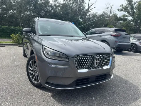 More photos of 2022 Lincoln Corsair Standard at Evo Motors, FL