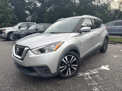 Photos of 2020 Nissan Kicks SV for sale in Seffner, FL at Evo Motors