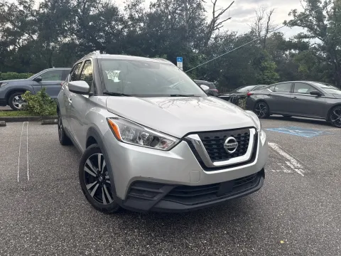 More photos of 2020 Nissan Kicks SV at Evo Motors, FL