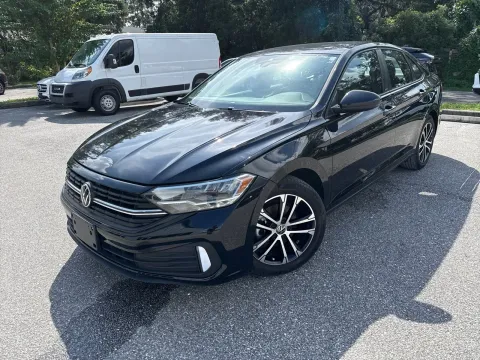 Photos of 2023 Volkswagen Jetta Sport for sale in Seffner, FL at Evo Motors