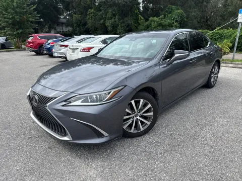 Photos of 2019 Lexus ES 350 for sale in Seffner, FL at Evo Motors