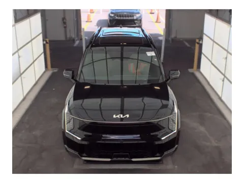 Another view of 2024 Kia EV9 GT-Line w/VIP RELAXATION PACKAGE for sale in Seffner, FL at Evo Motors
