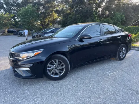 More photos of 2020 Kia Optima LX at Evo Motors, FL