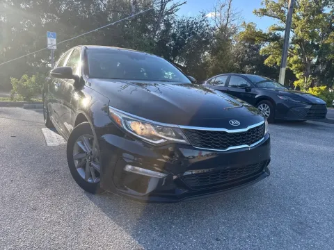 More photos of 2020 Kia Optima LX at Evo Motors, FL