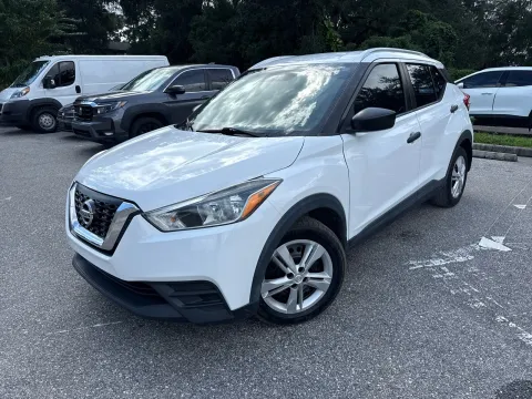 Photos of 2019 Nissan Kicks S for sale in Seffner, FL at Evo Motors