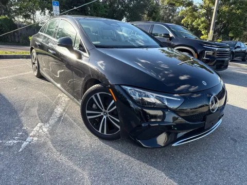 More photos of 2023 Mercedes-Benz EQE 350 4MATIC at Evo Motors, FL