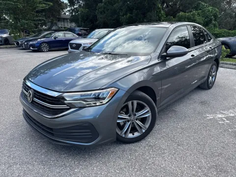 Photos of 2024 Volkswagen Jetta SE for sale in Seffner, FL at Evo Motors