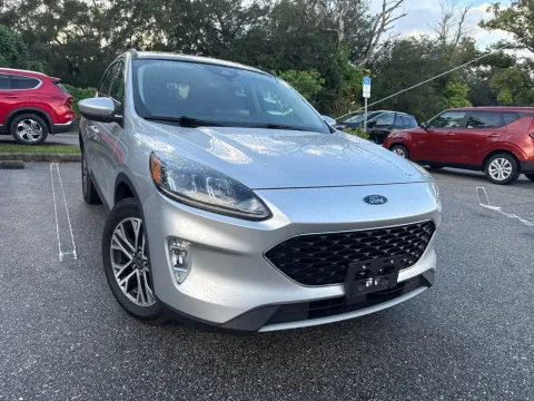 More photos of 2020 Ford Escape SEL at Evo Motors, FL
