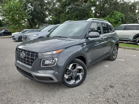 Photos of 2024 Hyundai Venue SEL for sale in Seffner, FL at Evo Motors