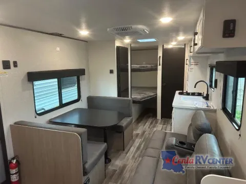 More photos of 2026 Jayco JAY FLIGHT SLX 250BH at Cenla RV Center - Alexandria, LA