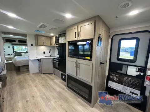 More photos of 2026 Forest River ROCKWOOD ULTRA LITE 2606WS at Cenla RV Center - Alexandria, LA