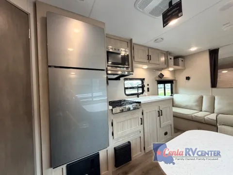 Another view of 2026 Coachmen RV CATALINA SUMMIT 261BH for sale in Alexandria, LA at Cenla RV Center - Alexandria