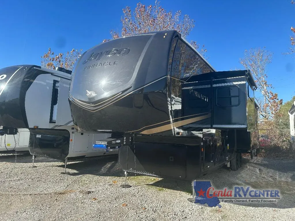 Gold 2026 Jayco PINNACLE 38FBRK for sale in Alexandria, LA