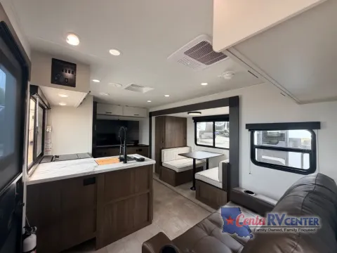 More photos of 2027 Forest River TRACER 248RE at Cenla RV Center - Alexandria, LA