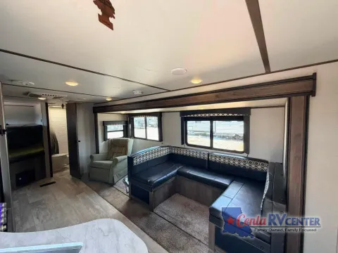 More photos of 2021 Forest River AVENGER 27DBS at Cenla RV Center - Alexandria, LA