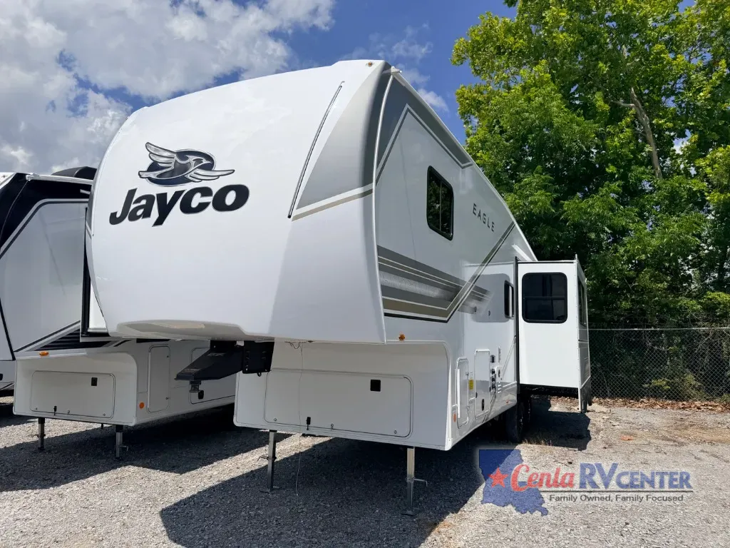 White 2027 Jayco EAGLE SLE 28BHU for sale in Alexandria, LA