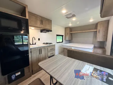 More photos of 2025 Keystone RV SPRINGDALE 1700FQ at Cenla RV Center - Alexandria, LA