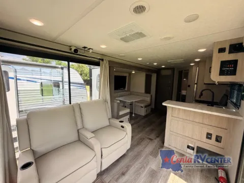 More photos of 2025 Coachmen RV CATALINA 283EPIC at Cenla RV Center - Alexandria, LA