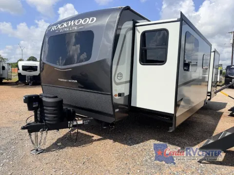Unknown 2027 Forest River ROCKWOOD ULTRA LITE 2608BSD for sale in Alexandria, LA