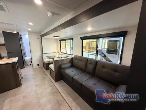 Photos of 2027 Forest River TRACER 275BH for sale in Alexandria, LA at Cenla RV Center - Alexandria