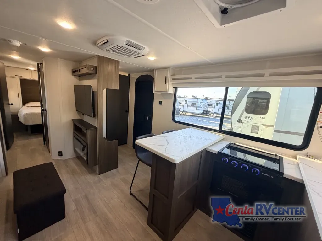More photos of 2027 Forest River AVENGER 25RKM at Cenla RV Center - Alexandria, LA