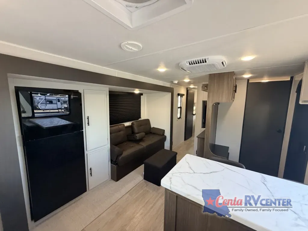 Photos of 2027 Forest River AVENGER 25RKM for sale in Alexandria, LA at Cenla RV Center - Alexandria