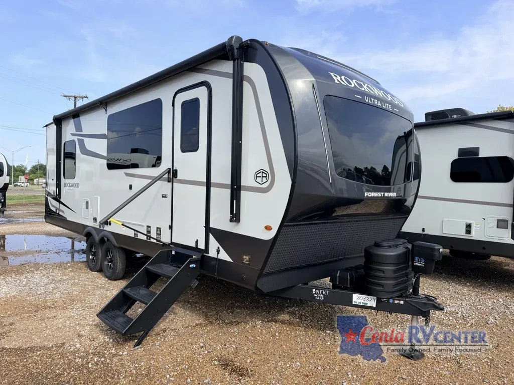 Unknown 2027 Forest River ROCKWOOD ULTRA LITE 301FKT for sale in Alexandria, LA