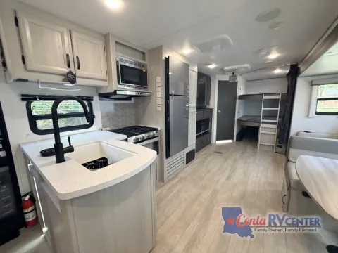 Photos of 2027 Coachmen RV CATALINA LEGACY 273DBHCKLE for sale in Alexandria, LA at Cenla RV Center - Alexandria