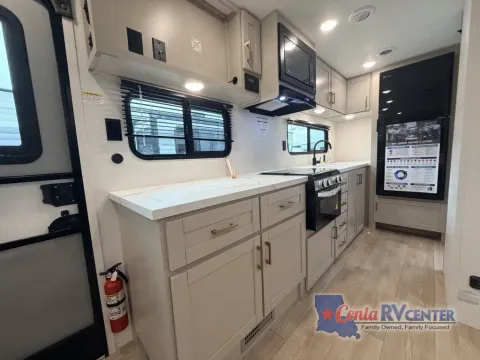 Another view of 2027 Jayco JAY FLIGHT SLX 200MKS for sale in Alexandria, LA at Cenla RV Center - Alexandria