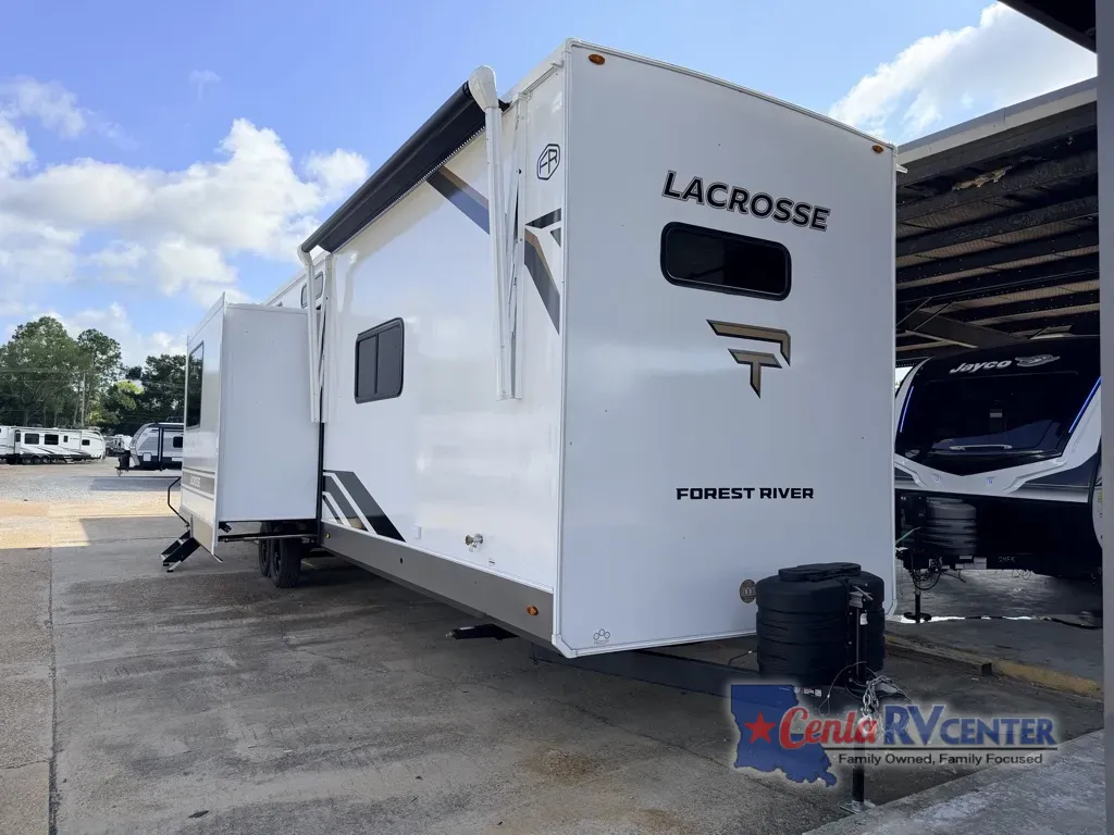 White 2027 Forest River LACROSSE 44PK for sale in Alexandria, LA