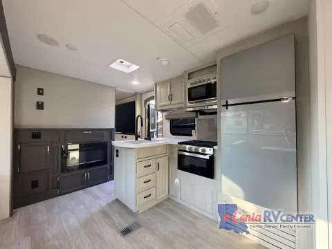 Another view of 2027 Coachmen RV CATALINA LEGACY 343BHTSLE for sale in Alexandria, LA at Cenla RV Center - Alexandria