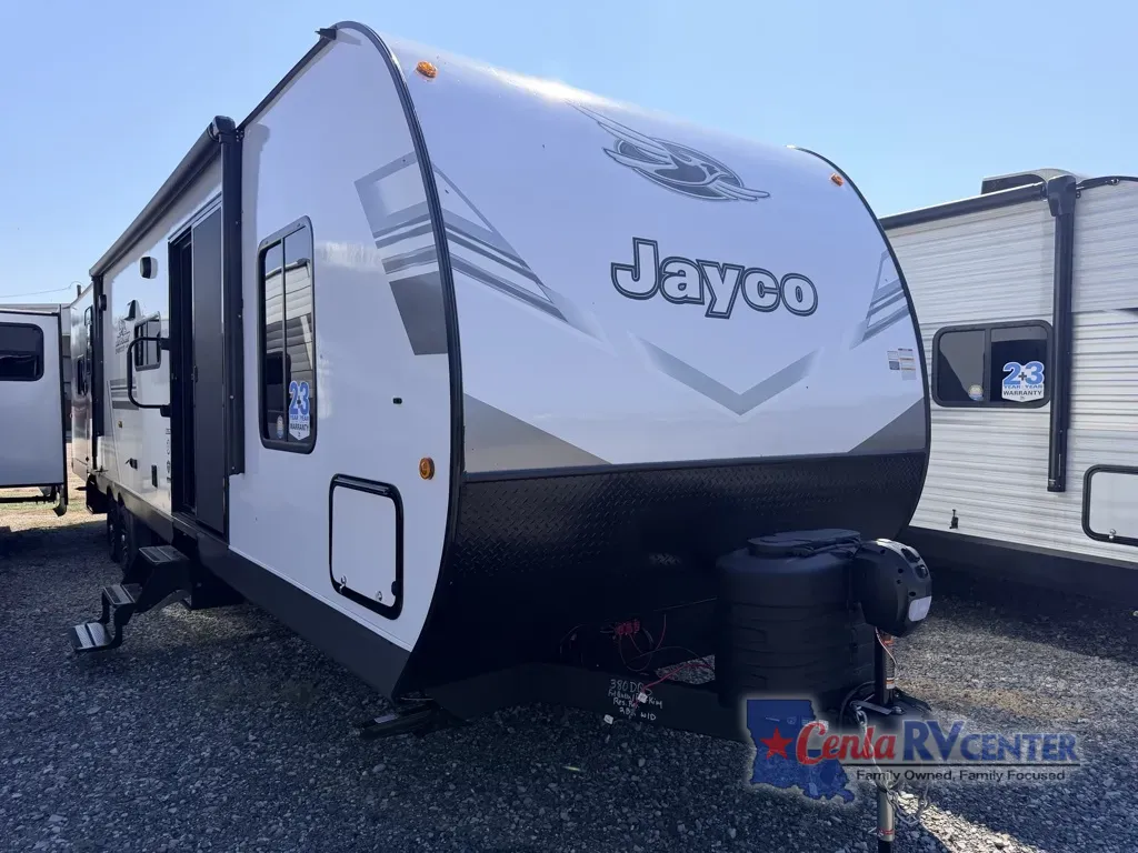 White 2027 Jayco JAY FLIGHT 380DQS for sale in Alexandria, LA