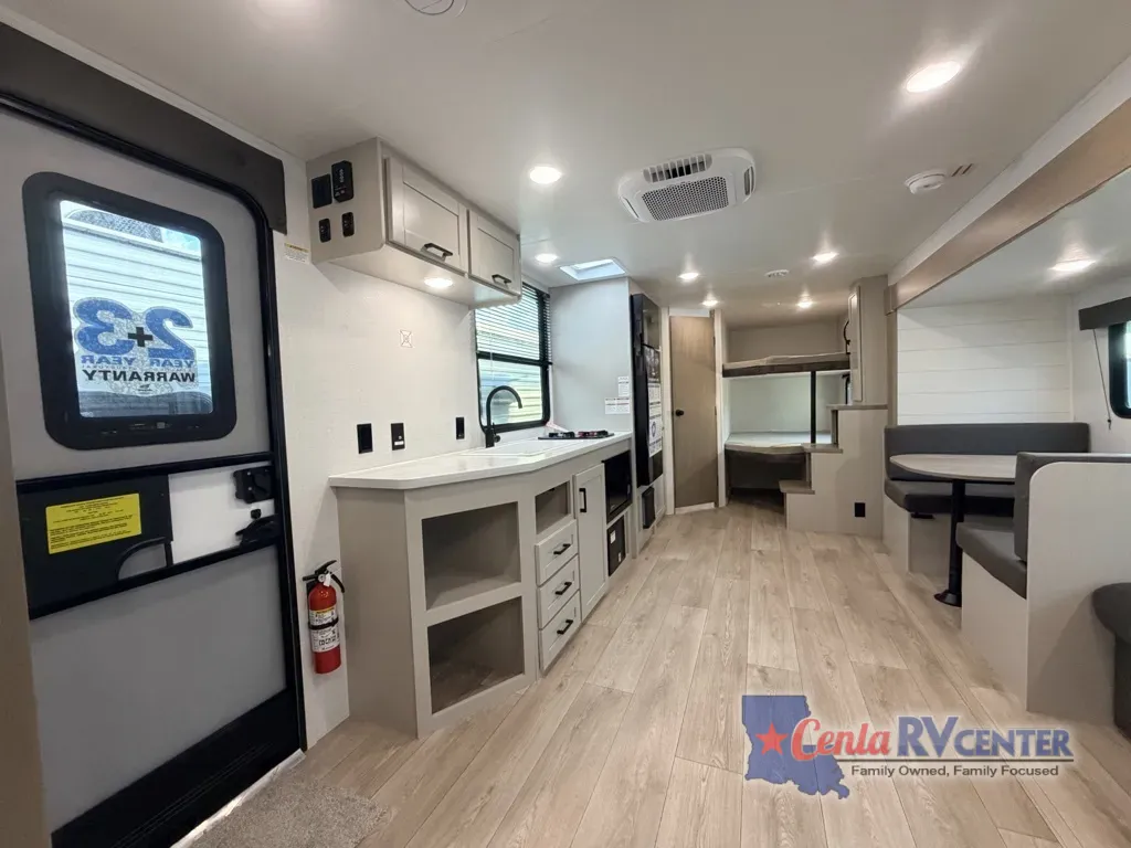 Photos of 2027 Jayco JAY FLIGHT SLX 270BHS for sale in Alexandria, LA at Cenla RV Center - Alexandria