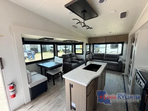 Another view of 2027 Jayco EAGLE HT 29RLC for sale in Monroe, LA at Cenla RV Center - Monroe