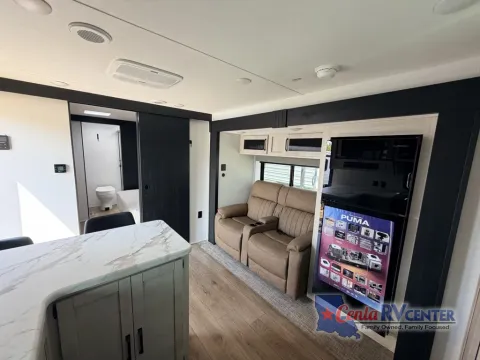 More photos of 2027 Forest River PUMA 220FK at Cenla RV Center - Monroe, LA