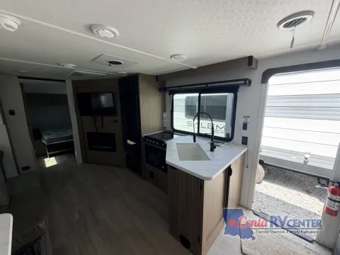 More photos of 2025 Forest River WILDWOOD 25ICE at Cenla RV Center - Monroe, LA